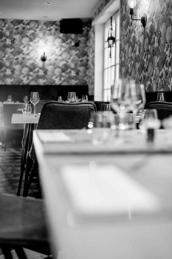 Hotel - Restaurant De 4 Jaargetijden 에펜 외부 사진