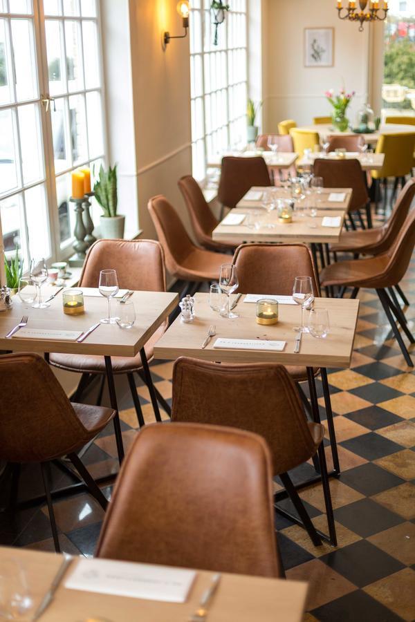 Hotel - Restaurant De 4 Jaargetijden 에펜 외부 사진