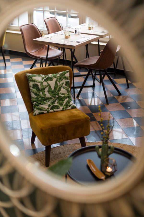 Hotel - Restaurant De 4 Jaargetijden 에펜 외부 사진